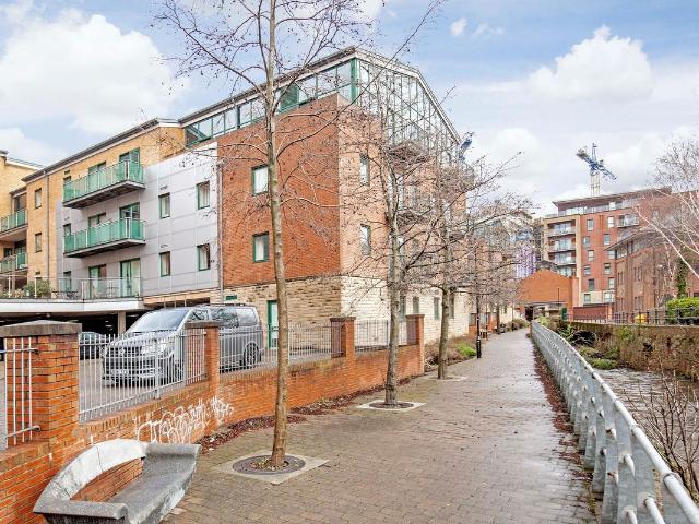 Draymans Court, Ecclesall Road, Sheffield S11, 2 bed flat to rent, £1,150 pcm | PrimeLocation
