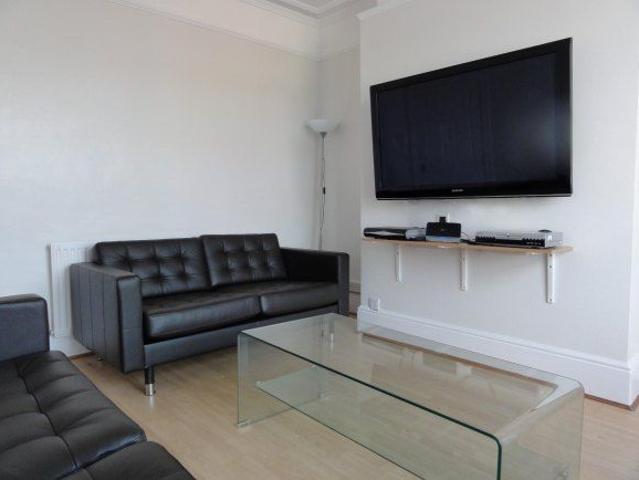 Ecclesall Road, Sheffield, South Yorkshire S11, 2 bed shared accommodation to rent, £533 pppm | PrimeLocation