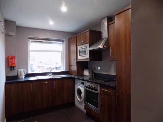 Ecclesall Road, Sheffield S11 3 bed duplex to rent £1,235 pcm £285 pw