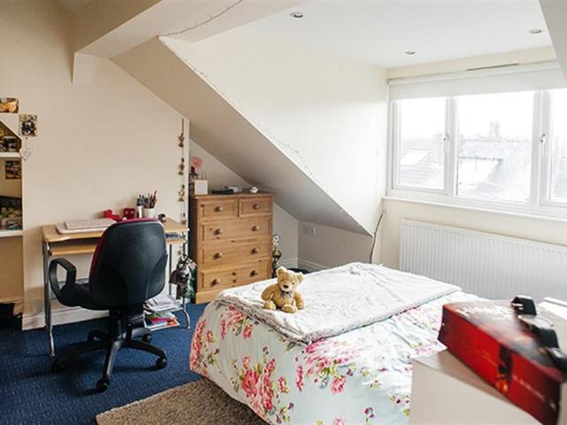 Ecclesall Road, Sheffield S11, 3 bed flat to rent, £395 pcm | PrimeLocation