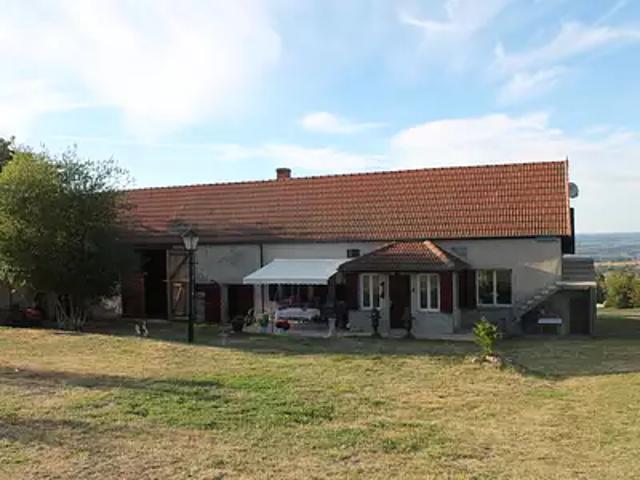 Echassières 03330 Achat / Vente maison 5 pièces t5