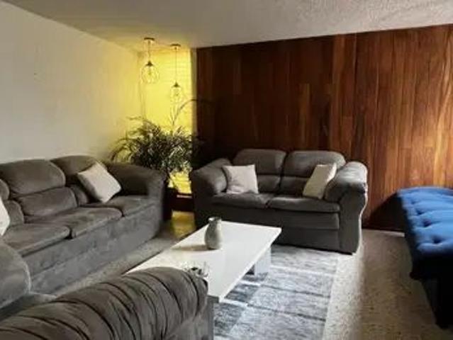 Echegaray, Casa De Una Planta En Venta