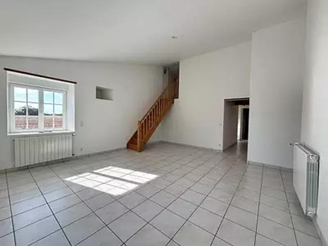 Echillais 17620 Location maison 4 pièces t4 jardin