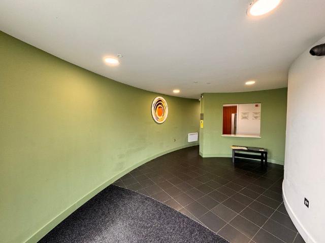 Echo Central Two, Cross Green Lane LS9, 1 bed flat to rent, £825 pcm | PrimeLocation