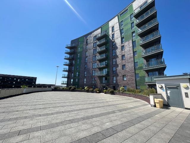 Echo Central Two, Cross Green Lane LS9, 2 bed flat to rent, £1,050 pcm | PrimeLocation