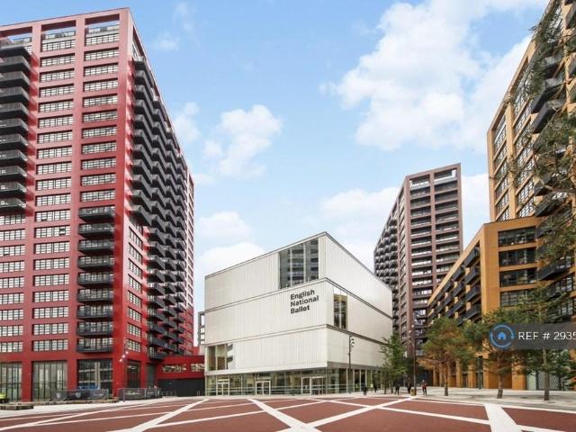 Echo House, London, E14 2 bed flat to rent £3,200 pcm £738 pw