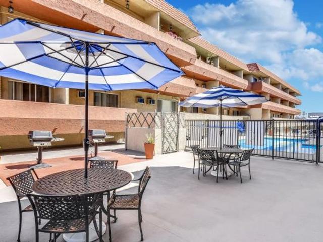 Echo 116 Apartment Homes Studio Apartment for Rent at 1727 W Glenoaks Ave, Anaheim, CA 92801 North Euclid