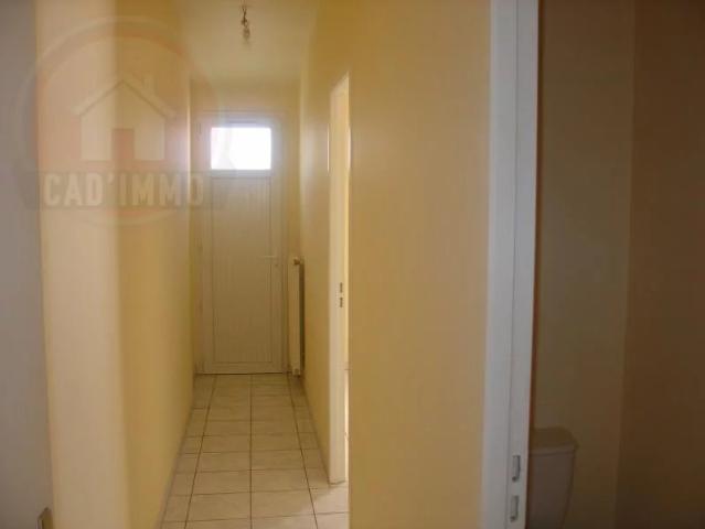 ECHOPPE BERGERAC 2 pièce s 40 m2