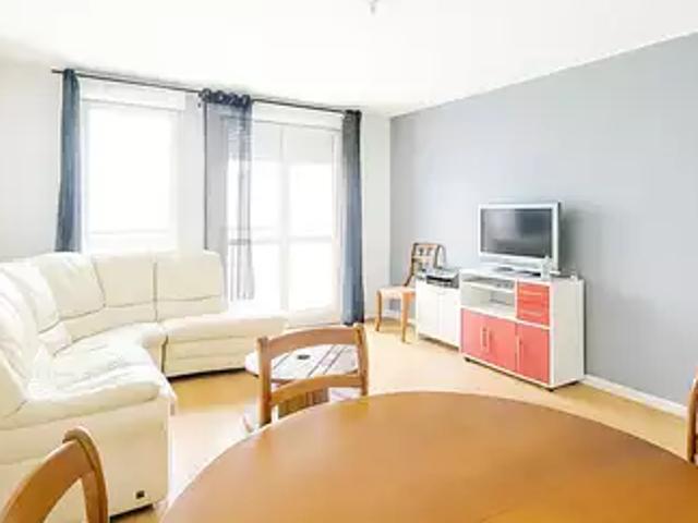 Ecquevilly 78920 Achat / Vente appartement 4 pièces t4 au dernier étage balcon
