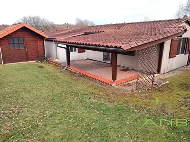 Ecuras 16220 Achat / Vente maison 4 pièces t4 piscine terrasse