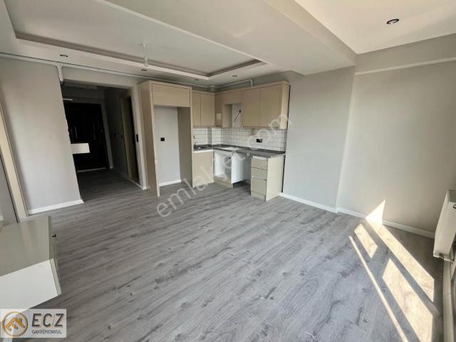Ecz Gayrimenkul Den Satılık 1+1 Daire Fatih Mh Alaşehir