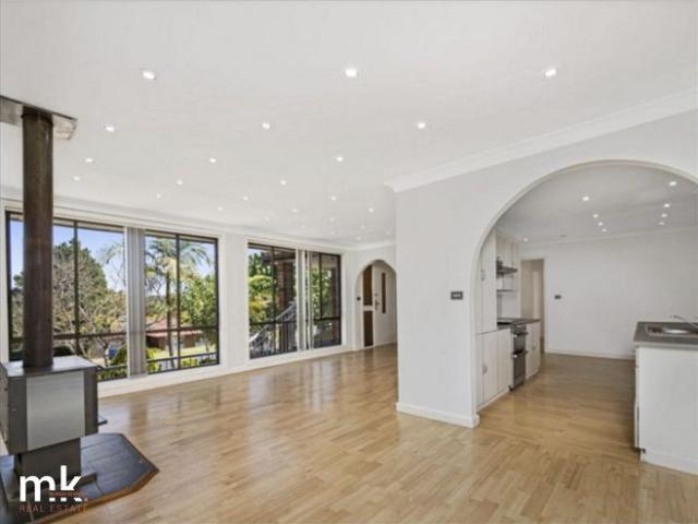 OPEN HOME FRIDAY 24th JULY 3:30pm 3:50pm