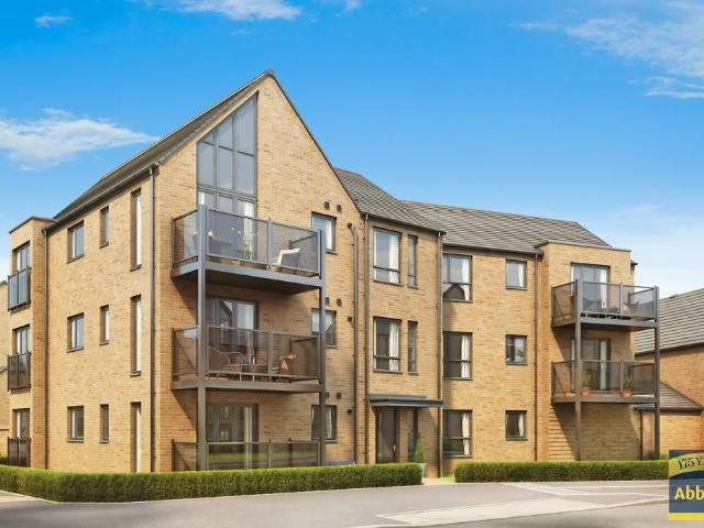 Eagle Way, Cambridge, CB24 2 bed apartment to rent £1,350 pcm £312 pw