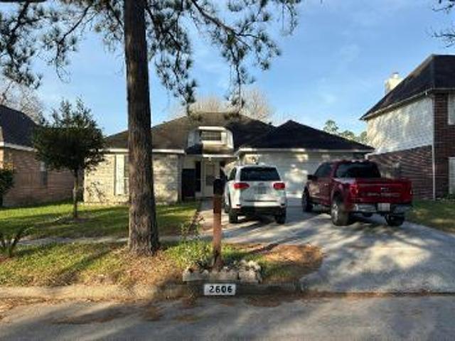 Eagle Nest Ln