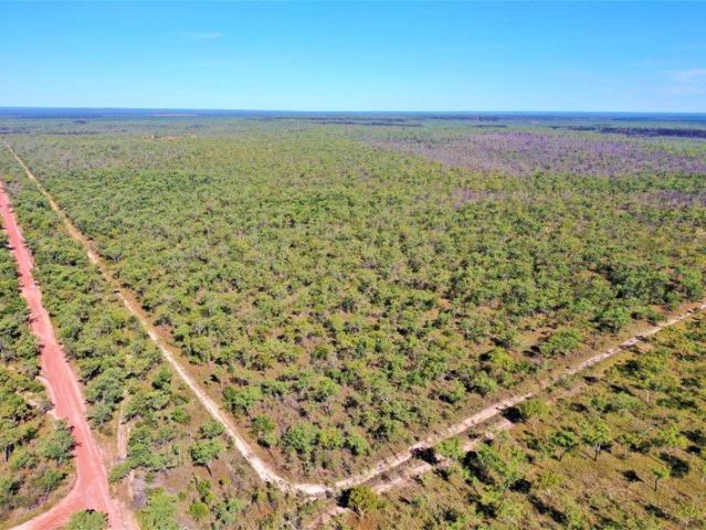 Eagle Park West Freehold land 40km west of Katherine Grazing Land