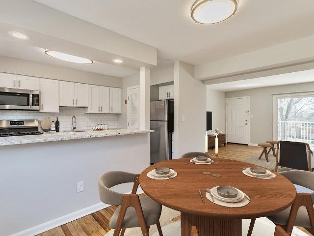 Eagle Rock Apartments at North Plainfield 2 Bedroom Apartment for Rent at 375 North Dr, North Plainfield, NJ 07060