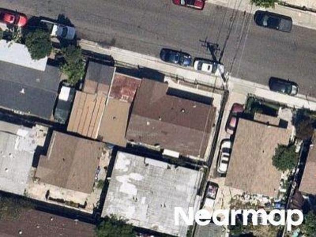 Eagle St