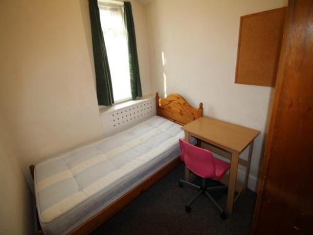 Eagle Street, Leamington Spa 3 bed terraced house to rent £1,100 pcm £254 pw