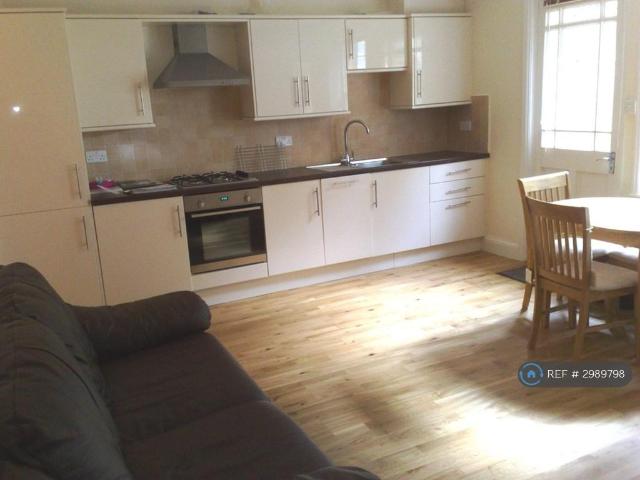 Ealing, London, W5 2 bed flat to rent £2,275 pcm £525 pw