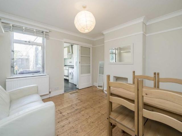 Ealing Road, TW8, London
