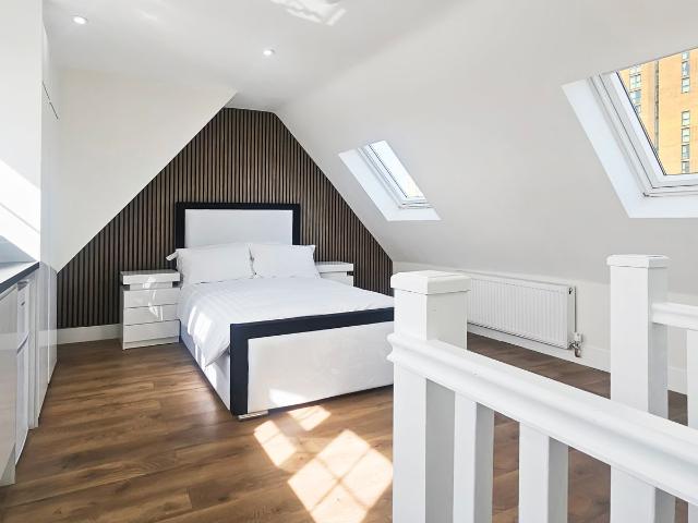 Ealing Road HA0, Studio to rent, £1,500 pcm | PrimeLocation
