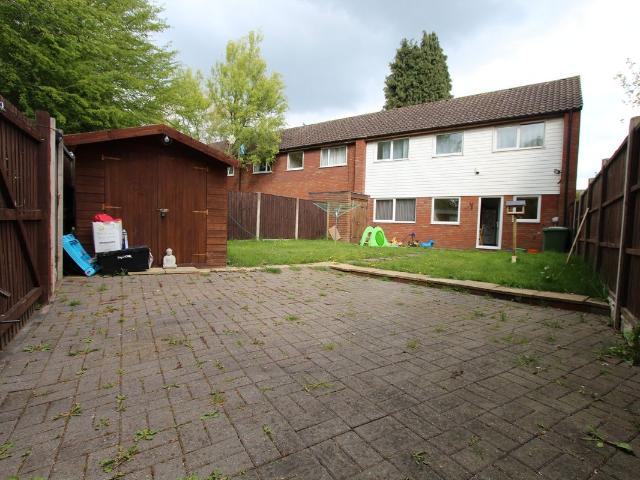 Ealingham, Stonydelph, Tamworth, Staffordshire B77, 3 bed end terrace house to rent, £1,100 pcm | PrimeLocation