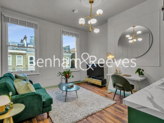 Eardley Crescent, Kensington SW5 Studio to rent £3,345 pcm £772 pw