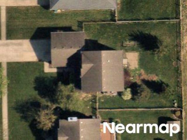 Earl North Dr