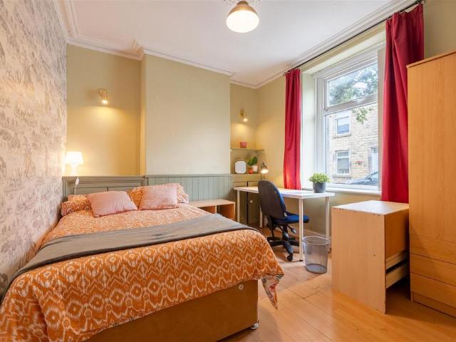 Earl Street, Lancaster LA1 3 bed private hall to rent £490 pcm £113 pw