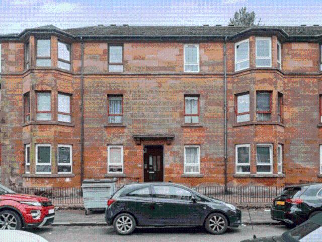 Earl Street, Scotstoun, Glasgow G14, 2 bed flat to rent, £995 pcm | PrimeLocation
