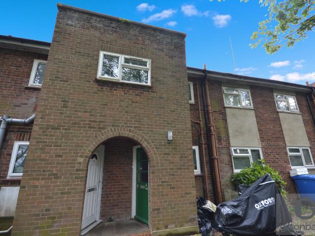 Earlham Court, Heigham Grove, Norwich NR2, 1 bed flat to rent, £850 pcm | PrimeLocation