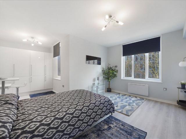 Earls Court Road, London W8, Studio to rent, £1,850 pcm | PrimeLocation