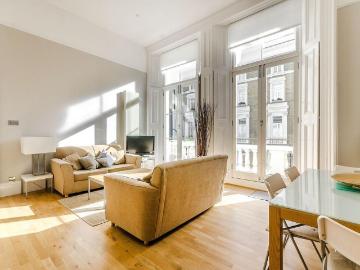 Earls Court Square, Earls Court. 1 bed flat to rent £3,500 pcm £808 pw