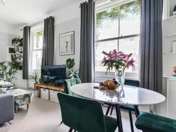 Earl's Court Square, London, SW5 9DJ, United Kingdom | 3 bed apartment for rent #129876775 | Rentberry