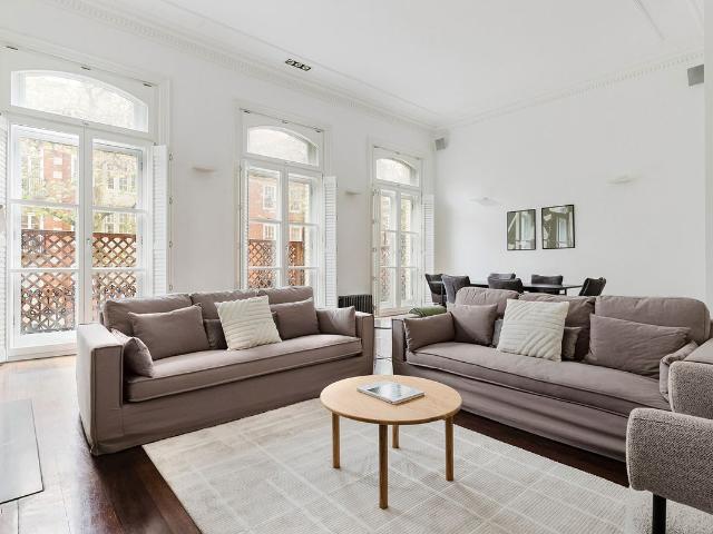 Earl's Court SW5, 2 bed flat to rent, £7,510 pcm | PrimeLocation