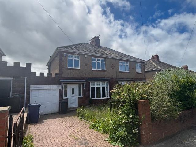 Earls Drive, Newcastle Upon Tyne NE15, 3 bed property to rent, £1,200 pcm | PrimeLocation