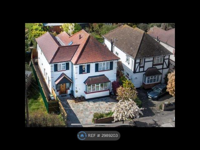 Earls Hall Avenue, Southend On Sea SS2, 5 bed detached house to rent, £2,750 pcm | PrimeLocation