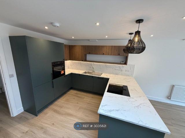 None, 4 bed semi detached house to rent, £612 | PrimeLocation