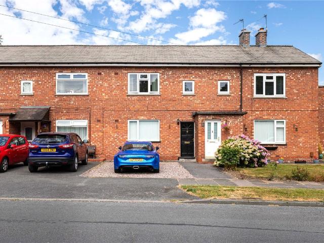 Earlsway, Macclesfield, Cheshire SK11, 2 bed flat to rent, £875 pcm | PrimeLocation