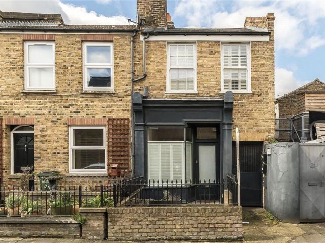 Earlswood Street, Greenwich SE10, 3 bed terraced house to rent, £2,900 pcm | PrimeLocation