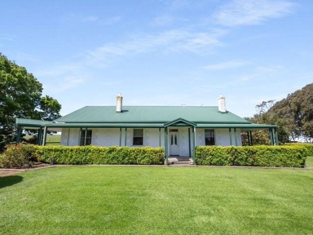 Early Century Homestead on 10 Acres