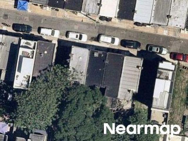 Earp St