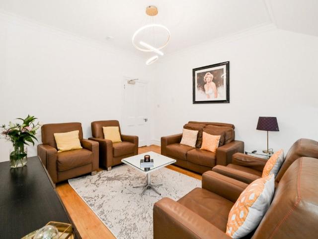 Earsby Street, London W14, 5 bed flat to rent, £5,772 pcm | PrimeLocation