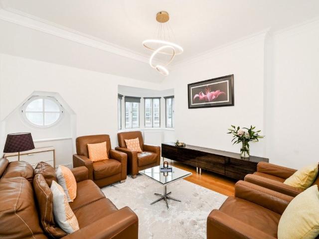 Earsby Street, London W14, 5 bed flat to rent, £6,392 pcm | PrimeLocation