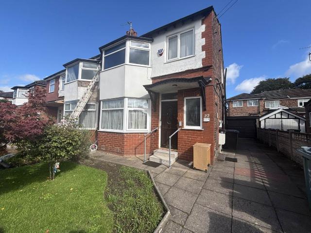 East Meade, Manchester M25, 2 bed flat to rent, £995 pcm | PrimeLocation