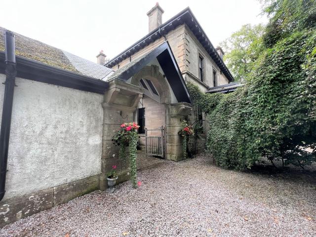 East Overton House, South Lanarkshire, Strathaven ML10, 2 bed flat to rent, £1,100 pcm | PrimeLocation