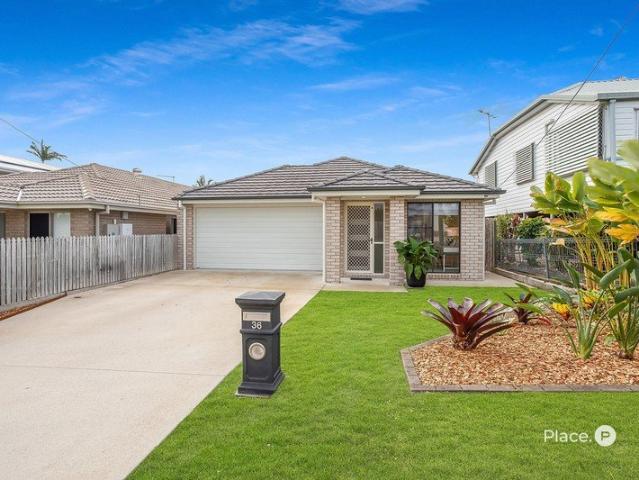 East of Oxley Low Maintenance Luxury Living!