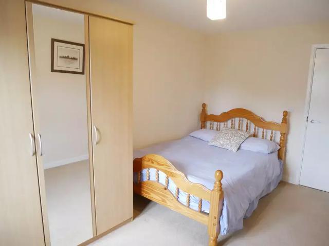 East Acton Lane, London W3 1 bed house of multiple occupation to rent £825 pcm £190 pw