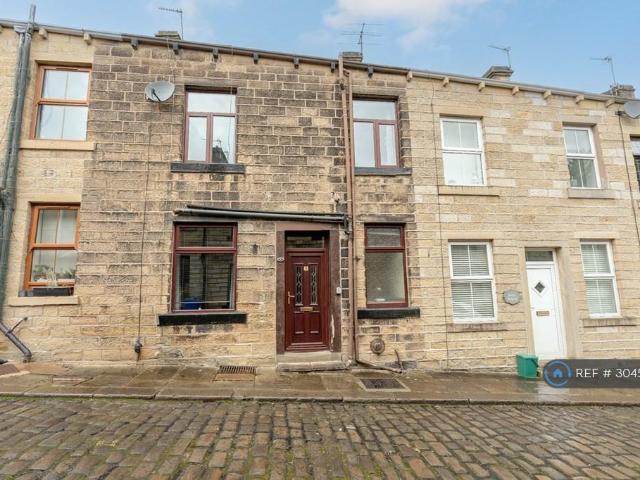 East Bank, Nelson, BB9 2 bed terraced house to rent £650 pcm £150 pw