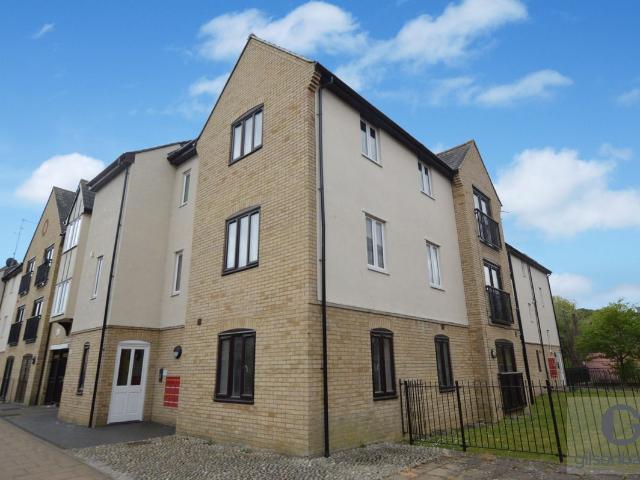 East Bank, Wherry Road, Norwich NR1, 2 bed flat to rent, £1,300 pcm | PrimeLocation